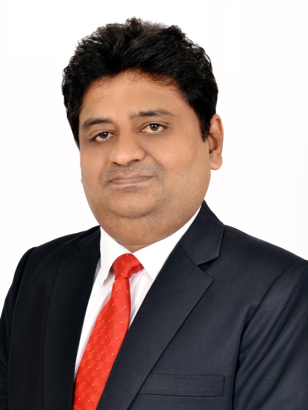 Alok Dave, Vice President (Purchasing)